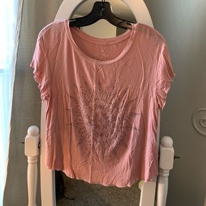 Flowy Lettuce Hemmed Peach Crop Top